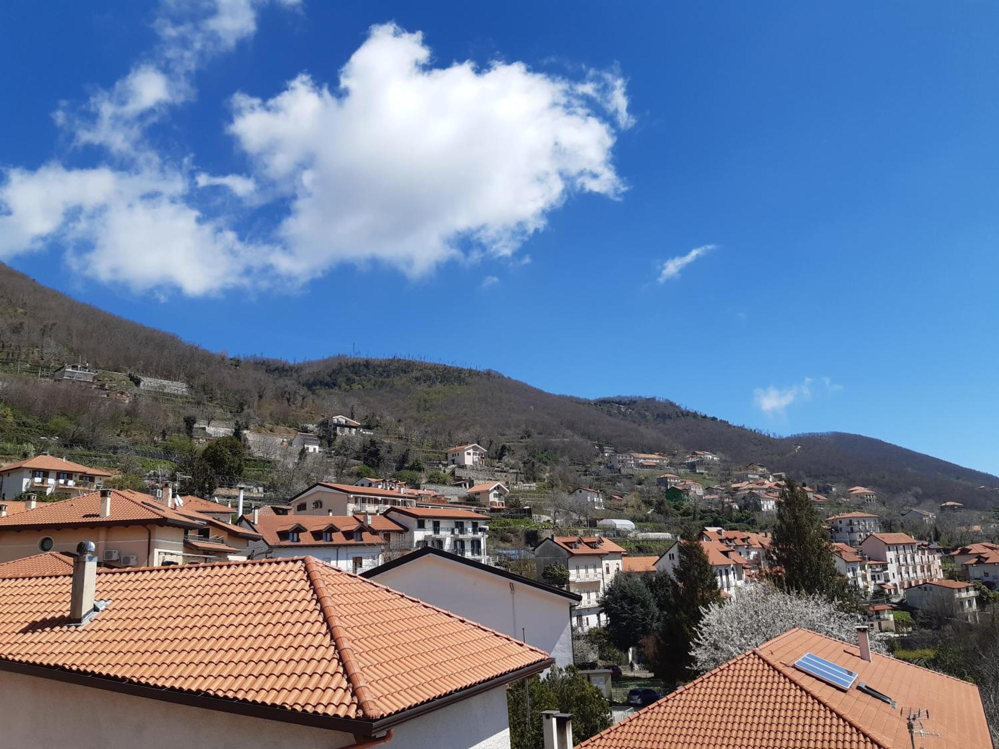 Raggio Di Sole Acomodação com café da manhã Agerola Exterior foto